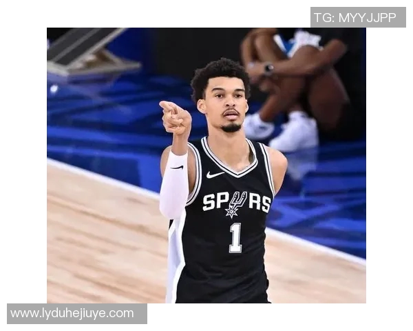 [2026年02月15日] 文班亚马狂砍40+12一战封神，马刺28分大胜湖人豪取5连胜